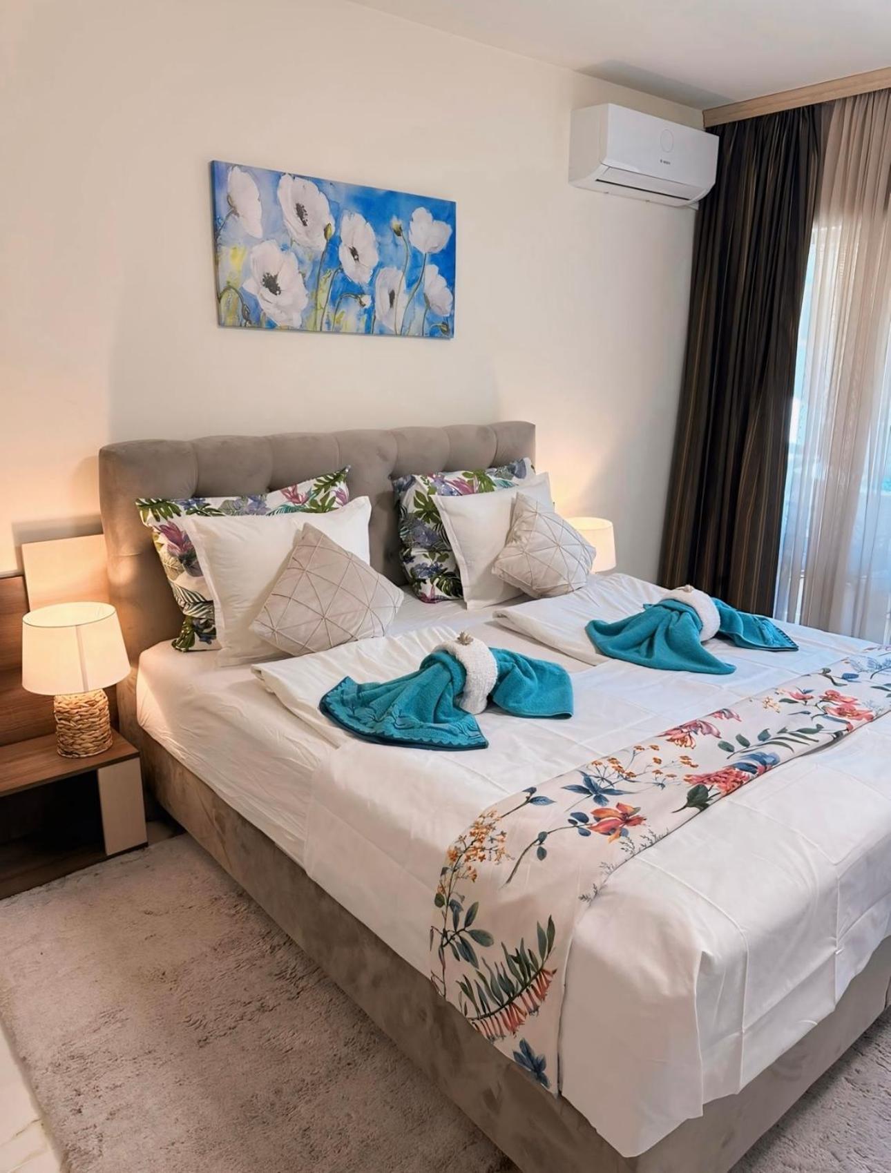 Sea Garden Beach Studio Saints Constantine and Helena Bagian luar foto